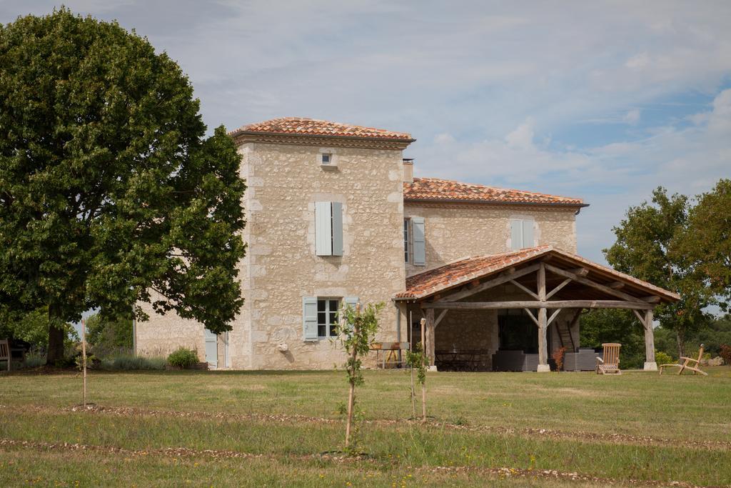 Chambres D'Hotes Domaine De Nazere Avezan Zewnętrze zdjęcie