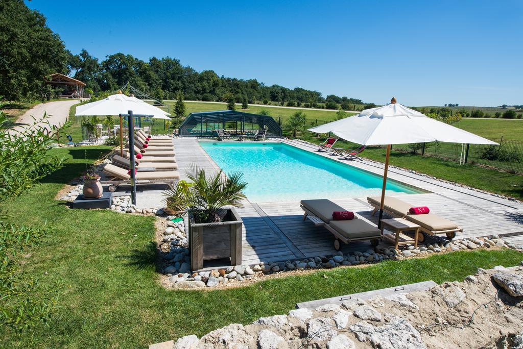 Chambres D'Hotes Domaine De Nazere Avezan Zewnętrze zdjęcie