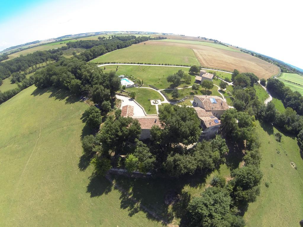 Chambres D'Hotes Domaine De Nazere Avezan Zewnętrze zdjęcie