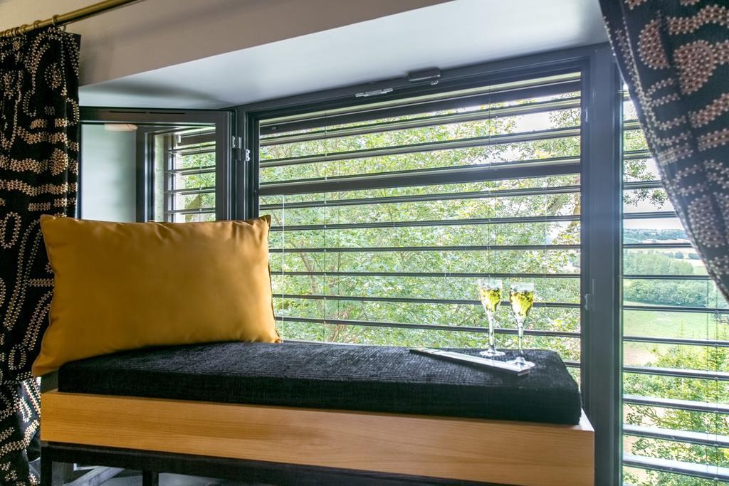 Chambres D'Hotes Domaine De Nazere Avezan Zewnętrze zdjęcie