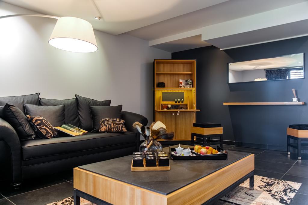 Chambres D'Hotes Domaine De Nazere Avezan Zewnętrze zdjęcie