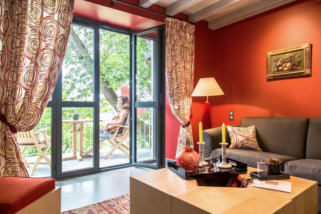 Chambres D'Hotes Domaine De Nazere Avezan Zewnętrze zdjęcie