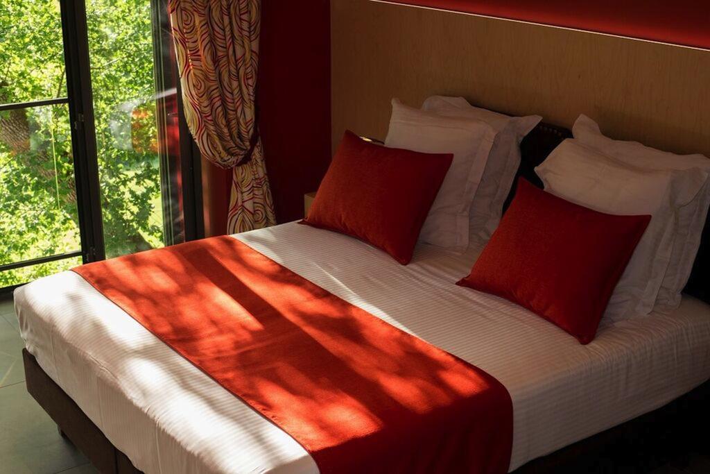 Chambres D'Hotes Domaine De Nazere Avezan Zewnętrze zdjęcie
